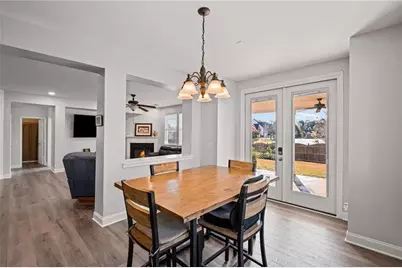 5545 Vickery Circle, Cumming, GA 30040 - Photo 17