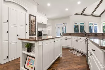 8715 Islesworth Court, Duluth, GA 30097 - Photo 3