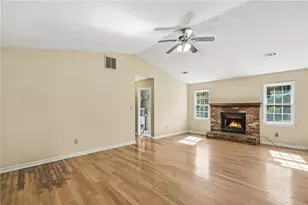 305 Belmont Farms Dr, Ellenwood, GA 30294 - Photo 5