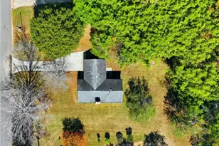 305 Belmont Farms Dr, Ellenwood, GA 30294 - Photo 33