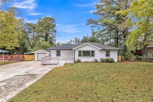 496 Elizabeth Ln SW, Mableton, GA 30126 - Photo 1