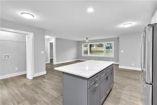 496 Elizabeth Ln SW, Mableton, GA 30126 - Photo 9