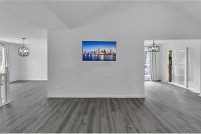 3985 Countryside Way, Snellville, GA 30039 - Photo 9