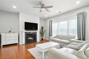 3899 Baxley Ridge Dr, Suwanee, GA 30024 - Photo 9