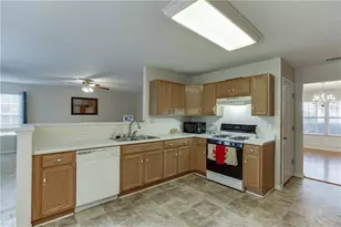 3661 Bay Cove Ct, Loganville, GA 30052 - Photo 15