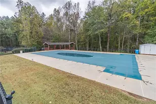 1296 Mandalay Ct SW, Lilburn, GA 30047 - Photo 19