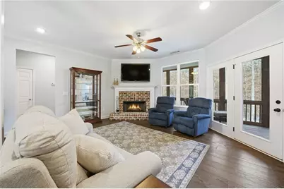 386 N Victoria Road, Woodstock, GA 30189 - Photo 7