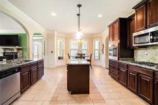 411 Little Carter Cove, Loganville, GA 30052 - Photo 19