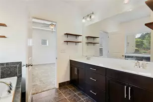 1739 Drew Dr NW, Atlanta, GA 30318 - Photo 23