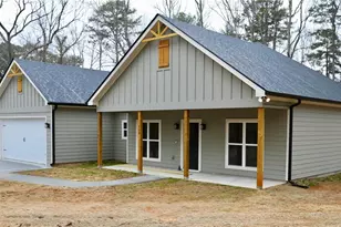 110 Kings Crossing Dr, Dawsonville, GA 30534 - Photo 1