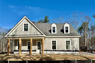 160 Cherokee Dr S, Waleska, GA 30183 - Photo 1