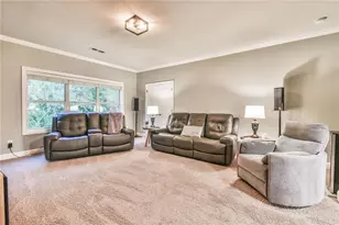 2013 Skybrooke Ln, Hoschton, GA 30548 - Photo 39