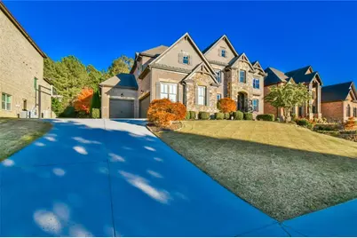 2013 Skybrooke Lane, Hoschton, GA 30548 - Photo 3