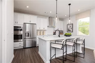 313 Chattahoochee Cir, Locust Grove, GA 30248 - Photo 3