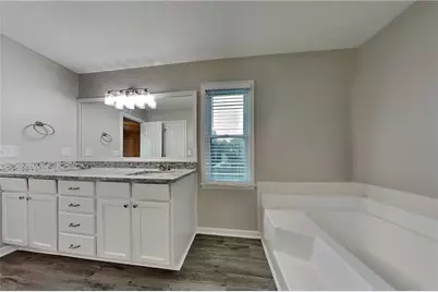 210 Meadow View Drive, Grayson, GA 30017 - Photo 11