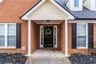 6325 N Glen Dr, Cumming, GA 30028 - Photo 3