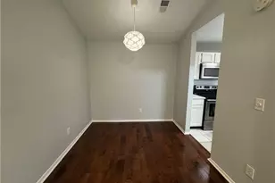 528 Warm Springs Cir, Roswell, GA 30075 - Photo 13