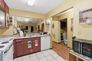 5362 Cherry Wood Dr, Stone Mountain, GA 30083 - Photo 9