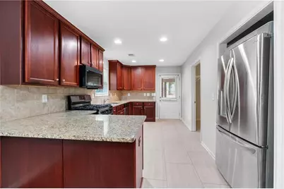 3159 Robinson Avenue, Scottdale, GA 30079 - Photo 13