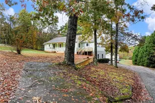 849 Blacksnake Rd, Mount Airy, GA 30563 - Photo 51