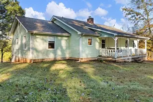 849 Blacksnake Rd, Mount Airy, GA 30563 - Photo 31