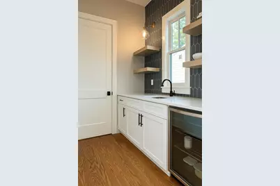 25 Daniel Avenue NE, Atlanta, GA 30317 - Photo 3