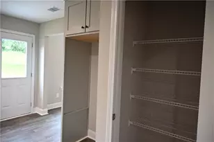 240 Canyon Point Dr, Demorest, GA 30535 - Photo 11