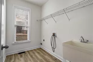 3910 Dalwood Dr, Suwanee, GA 30024 - Photo 21