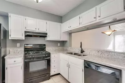 6622 Wellington Square, Norcross, GA 30093 - Photo 3