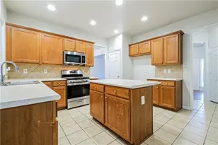 2115 Vistoria Dr, Cumming, GA 30041 - Photo 9