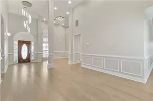 255 Carriage Station Dr, Lawrenceville, FL 32757 - Photo 5