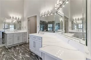 255 Carriage Station Dr, Lawrenceville, FL 32757 - Photo 17