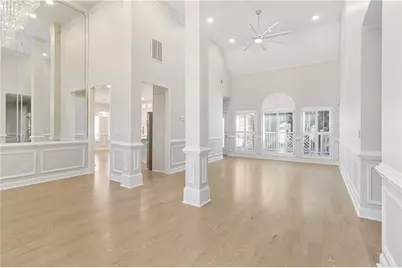 255 Carriage Station Dr., Lawrenceville, FL 32757 - Photo 3