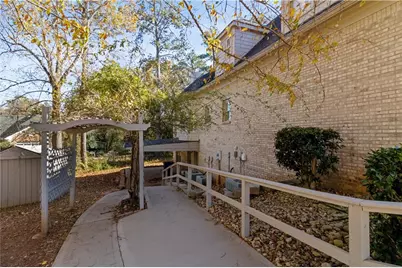 255 Carriage Station Dr., Lawrenceville, FL 32757 - Photo 55