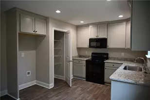 264 Canyon Point Dr, Demorest, GA 30535 - Photo 9