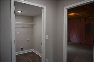 264 Canyon Point Dr, Demorest, GA 30535 - Photo 25