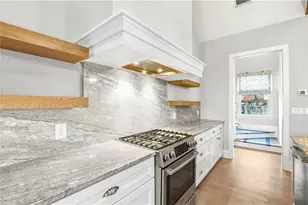 110 4th St, Fayetteville, GA 30214 - Photo 9