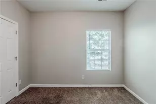 6285 Polar Fox Ct, Riverdale, GA 30296 - Photo 17