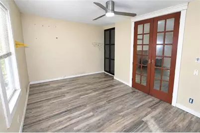 602 W Lake Avenue NW, Atlanta, GA 30318 - Photo 17