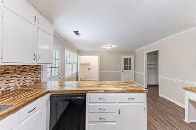 1296 Carman Court SE, Conyers, GA 30013 - Photo 13