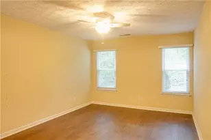 4355 Brookridge Dr, Loganville, GA 30052 - Photo 15