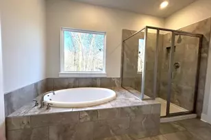 405 Crimson Feather Dr, Jefferson, GA 30549 - Photo 25