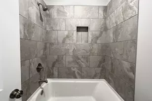 405 Crimson Feather Dr, Jefferson, GA 30549 - Photo 17