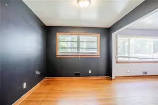 2201 Bollingbrook Dr SW, Atlanta, GA 30311 - Photo 9