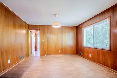 2201 Bollingbrook Drive SW, Atlanta, GA 30311 - Photo 11