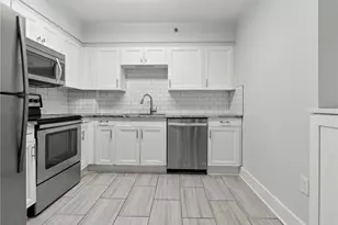 2870 Pharr Ct South NW, Atlanta, GA 30305 - Photo 15