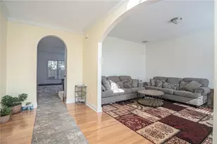 635 Scenic Creek Dr, Lawrenceville, GA 30046 - Photo 5