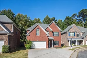 635 Scenic Creek Dr, Lawrenceville, GA 30046 - Photo 3