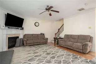 635 Scenic Creek Dr, Lawrenceville, GA 30046 - Photo 13