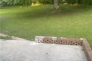 9226 Carlton Trail NW, Covington, GA 30014 - Photo 5